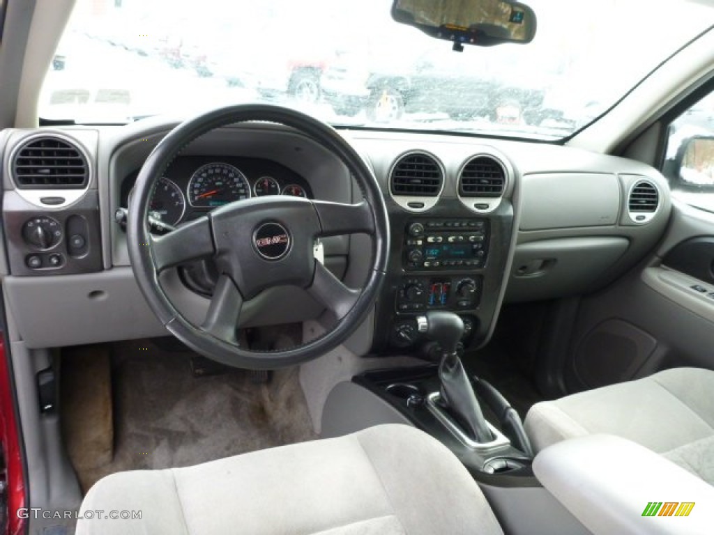 Light Gray Interior 2005 GMC Envoy XL SLE 4x4 Photo #76779560