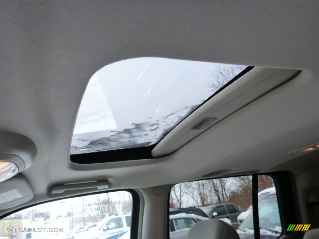 2005 GMC Envoy XL SLE 4x4 Sunroof Photos