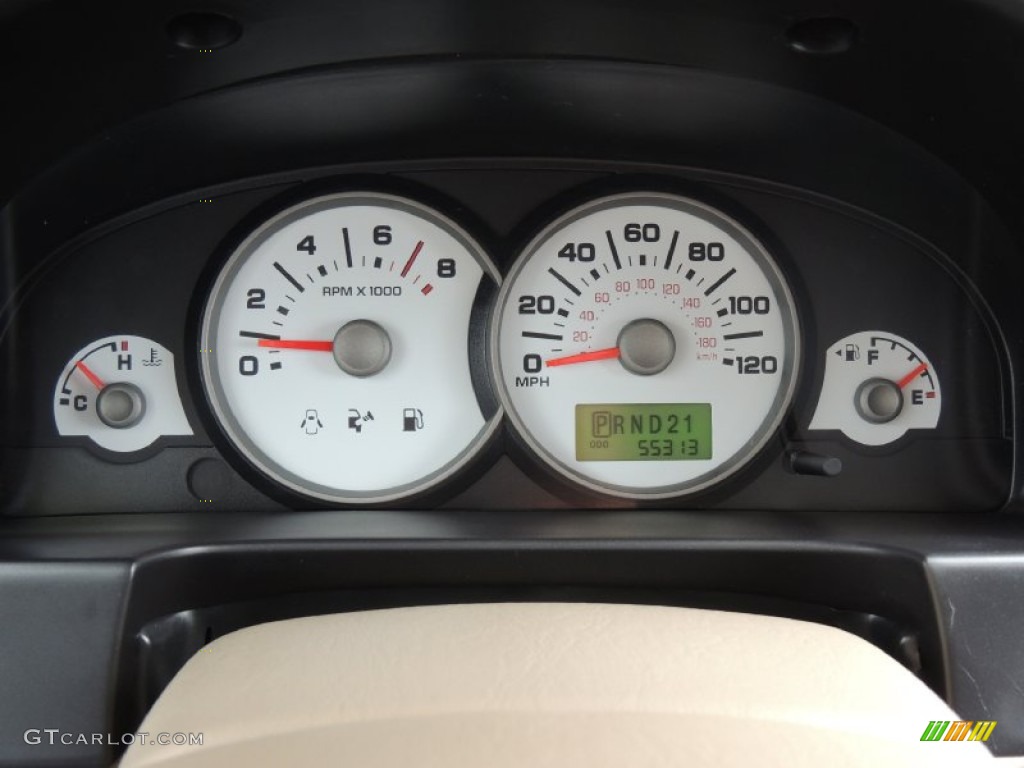 2007 Ford Escape XLT Gauges Photos