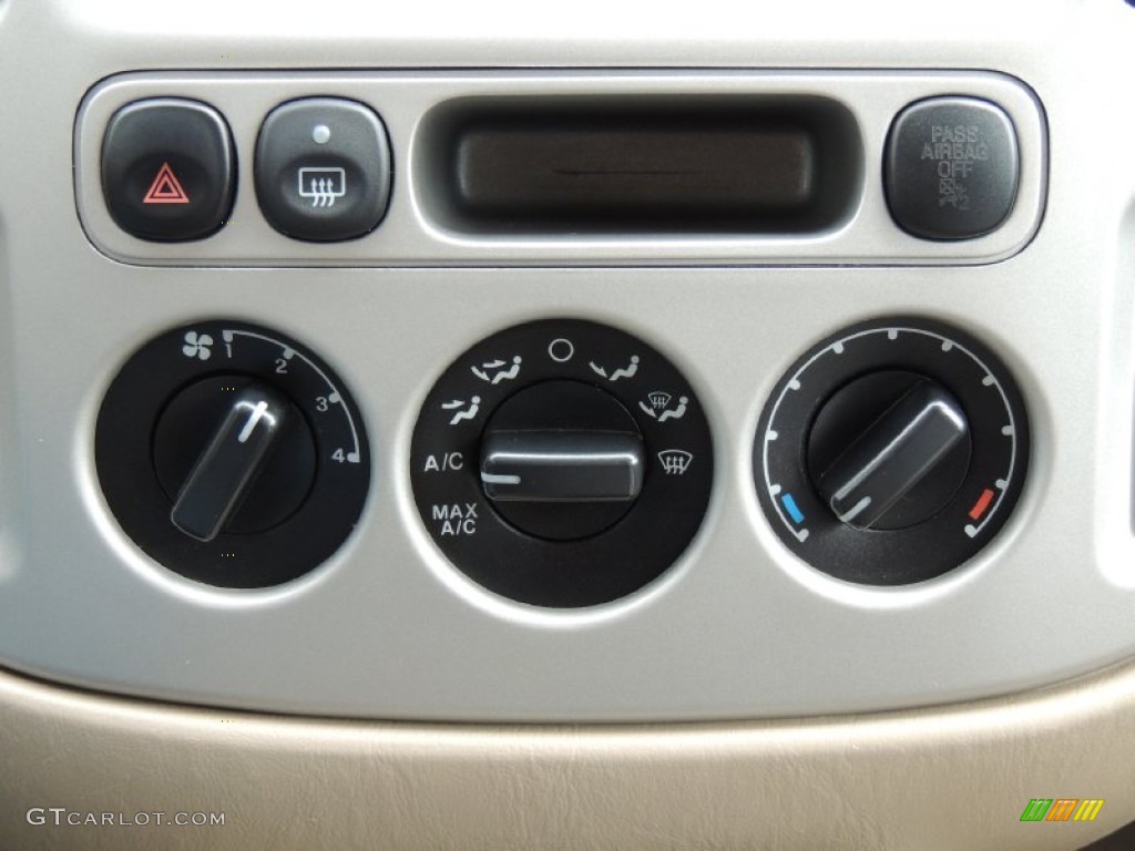 2007 Ford Escape XLT Controls Photos