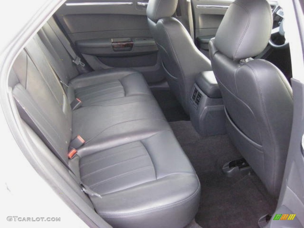 2010 Chrysler 300 C HEMI AWD Rear Seat Photo #76783490