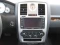 2010 Chrysler 300 C HEMI AWD Controls