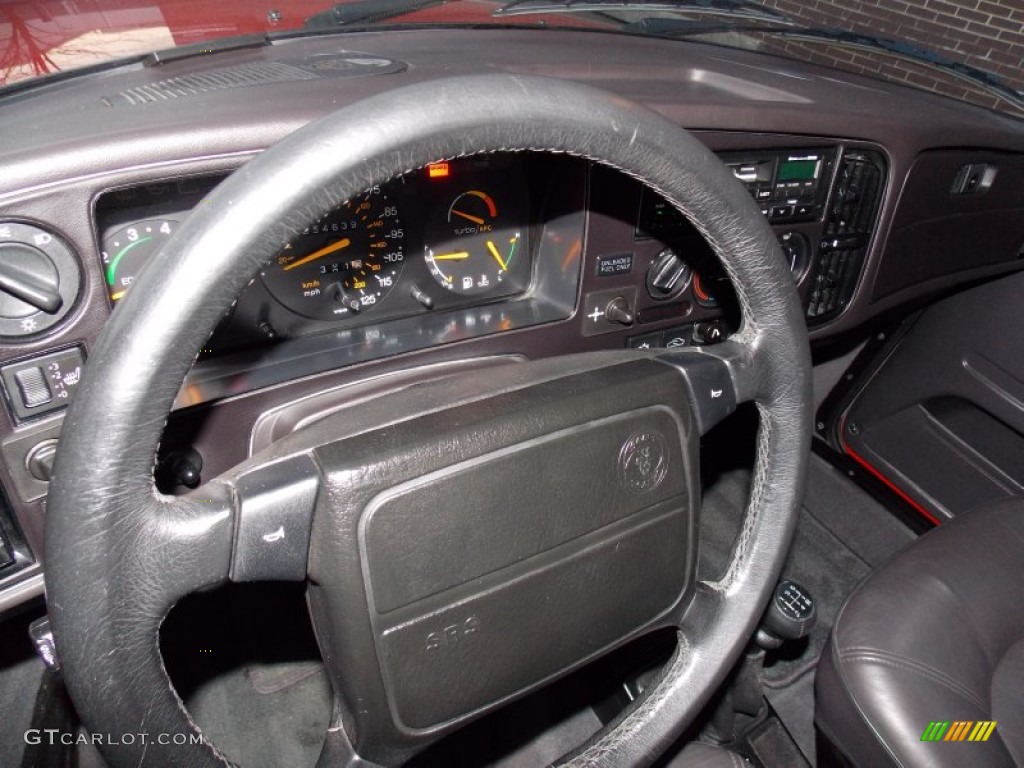 1990 Saab 900 SPG Hatchback Steering Wheel Photos