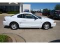 1995 Crystal White Ford Mustang V6 Coupe  photo #8
