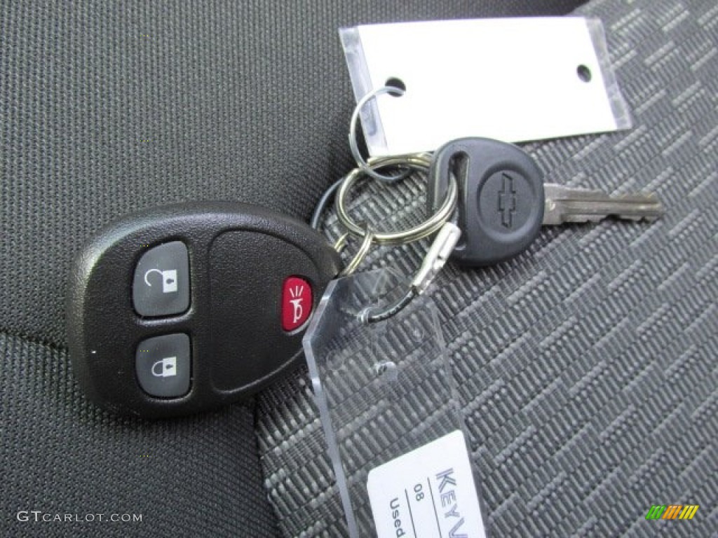 2008 Chevrolet HHR LS Keys Photos
