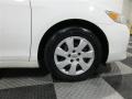 Super White - Camry  Photo No. 8
