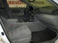 Super White - Camry  Photo No. 17