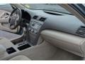 Aloe Green Metallic - Camry LE Photo No. 16