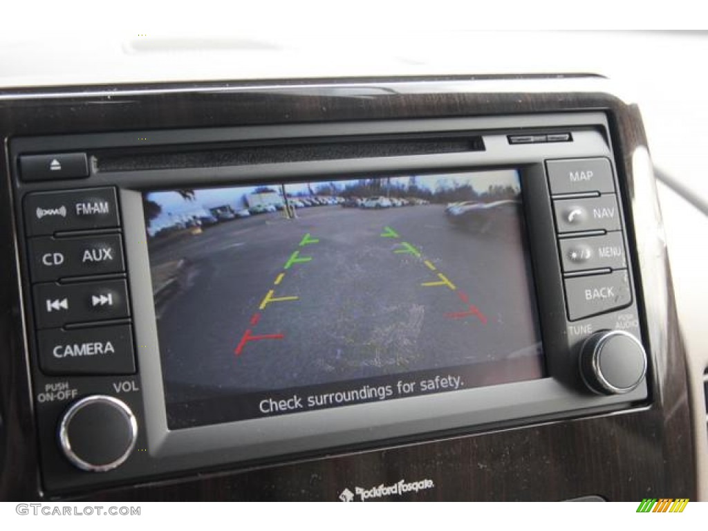 2013 Nissan Titan SL Crew Cab 4x4 Controls Photo #76786868