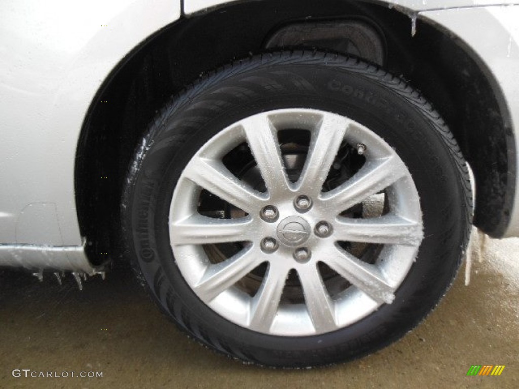 2012 Chrysler 200 Touring Sedan Wheel Photo #76788067