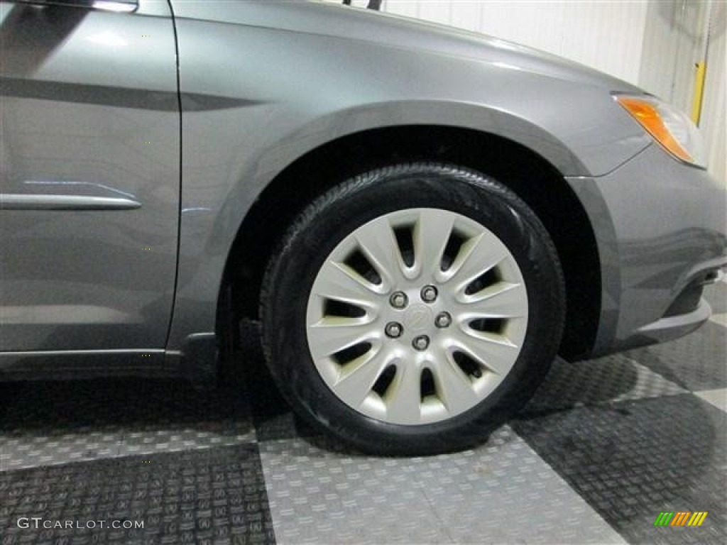 2012 Chrysler 200 LX Sedan Wheel Photo #76788354