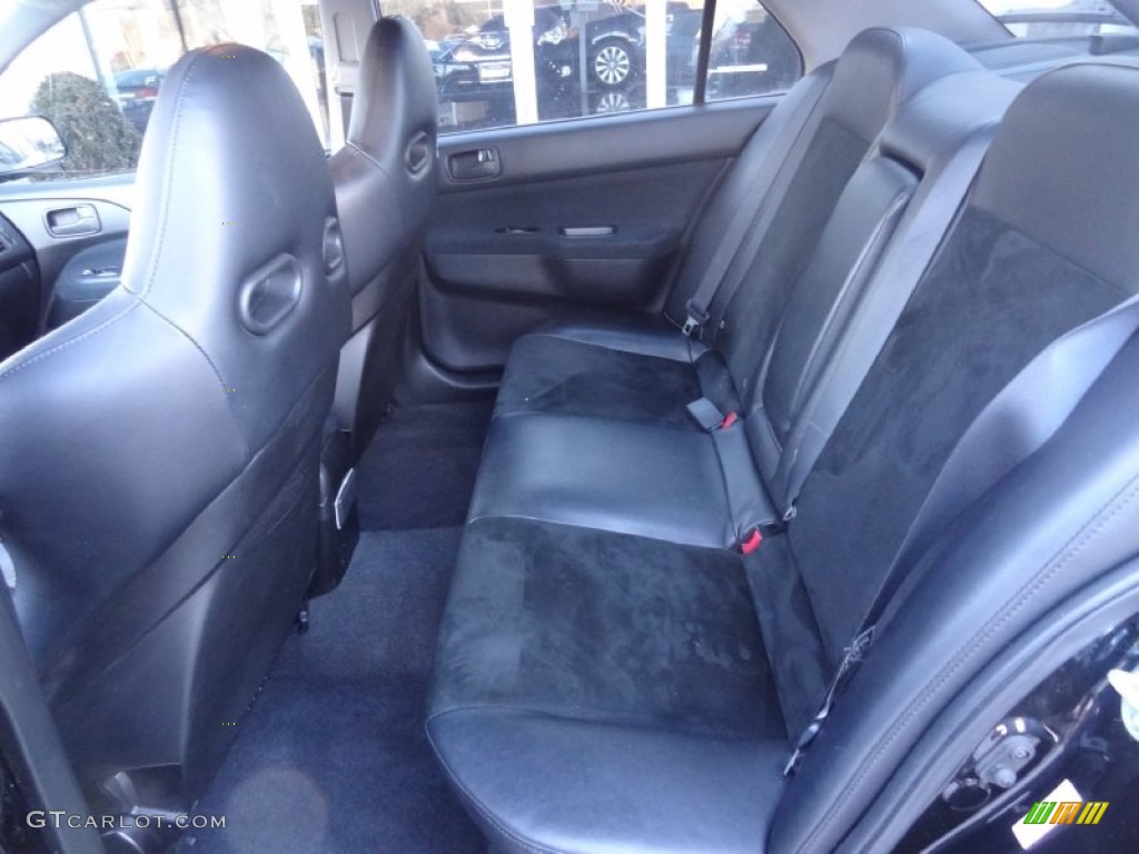 2006 Mitsubishi Lancer Evolution IX Rear Seat Photo #76788371
