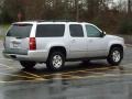 Silver Ice Metallic - Suburban LT Photo No. 6