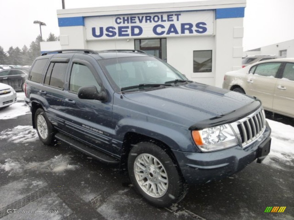 Steel Blue Pearl Jeep Grand Cherokee