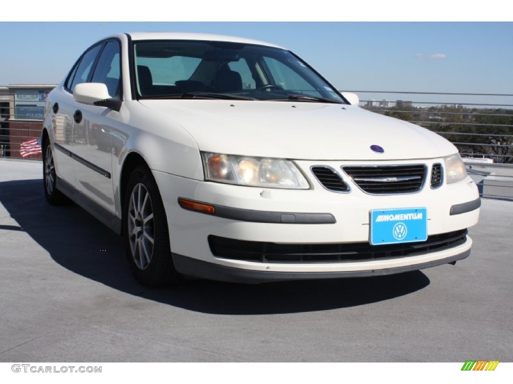 Polar White Saab 9-3