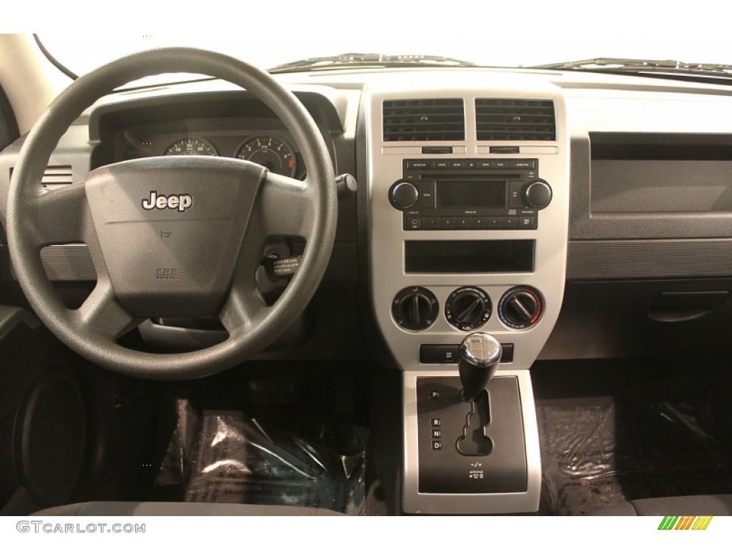2008 Jeep Patriot Sport 4x4 Dark Slate Gray Dashboard Photo #76792096
