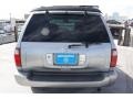 2001 Titanium Metallic Infiniti QX4   photo #6