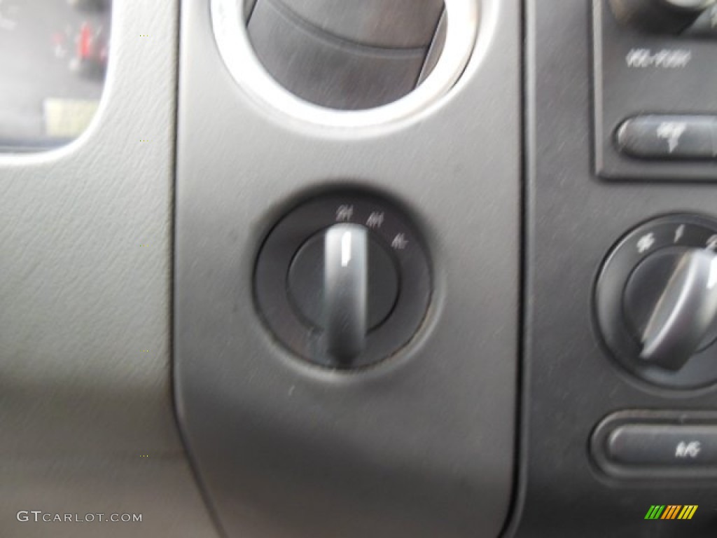 2005 F150 XLT SuperCrew 4x4 - Medium Wedgewood Blue Metallic / Medium Flint/Dark Flint Grey photo #12