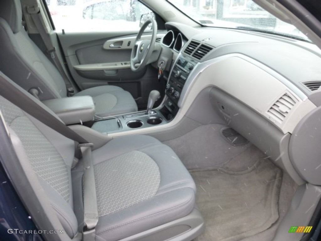 Dark Gray/Light Gray Interior 2009 Chevrolet Traverse LS AWD Photo #76793330