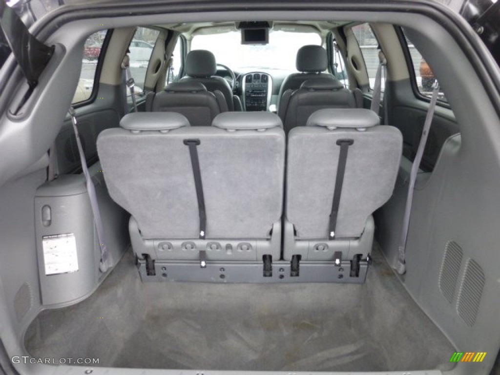 2006 Chrysler Town & Country Touring Trunk Photo #76794164