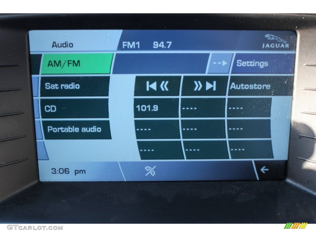 2010 Jaguar XK XKR Convertible Audio System Photos