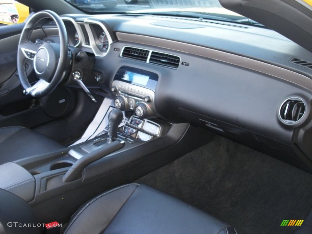 2012 Chevrolet Camaro LT/RS Convertible Dashboard Photos