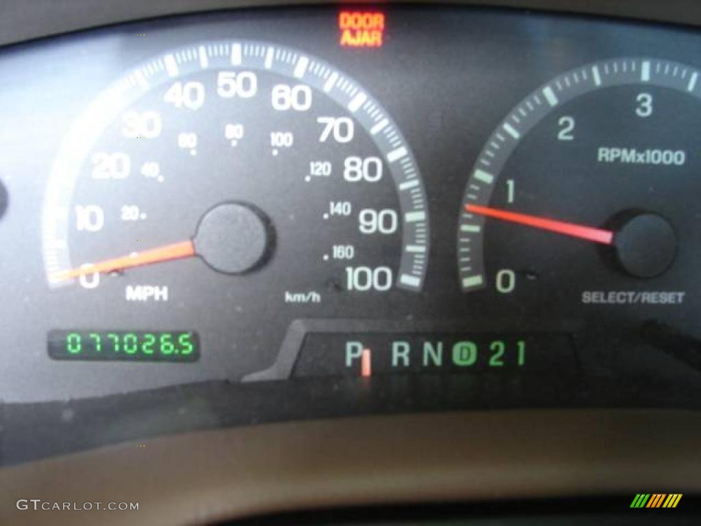 2002 F150 Lariat SuperCab 4x4 - Oxford White / Medium Parchment photo #32