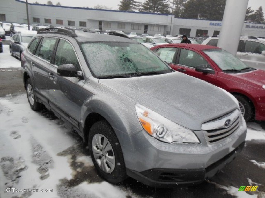 2011 Outback 2.5i Wagon - Steel Silver Metallic / Off Black photo #1