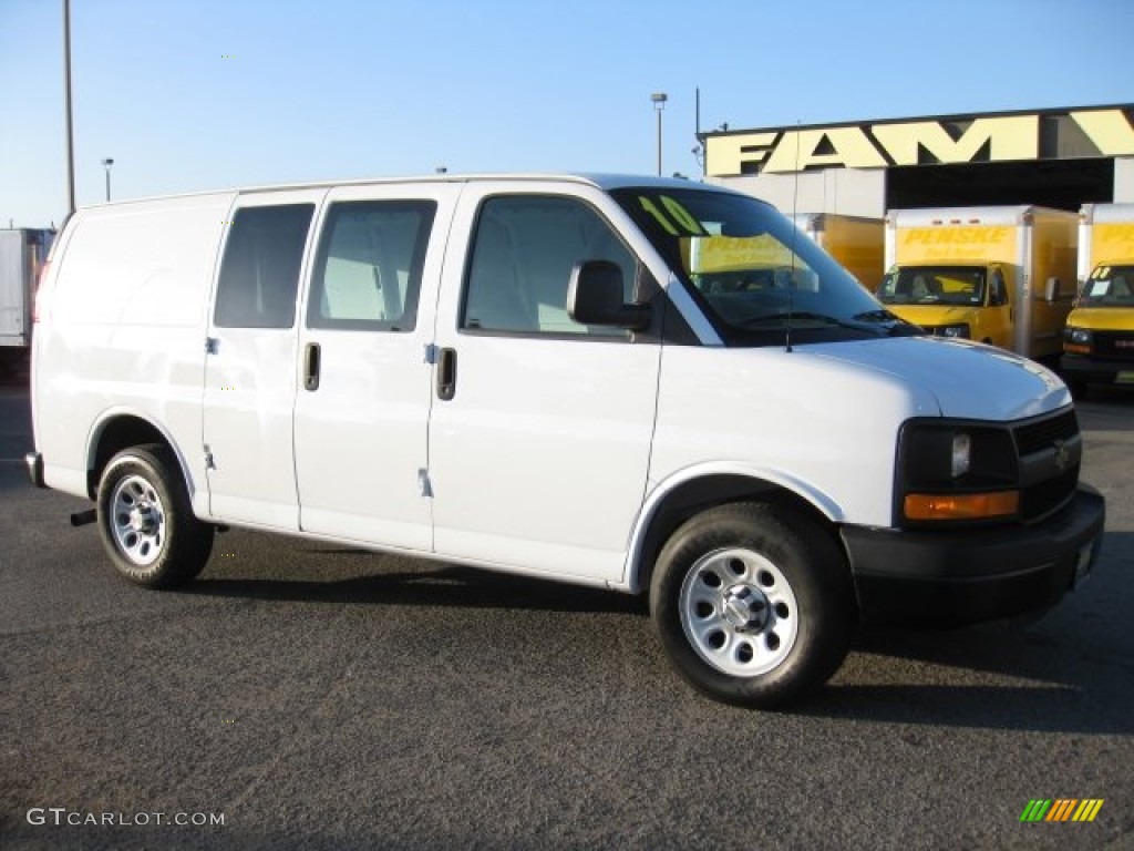 2010 Chevrolet Express 1500 Work Van Exterior Photos