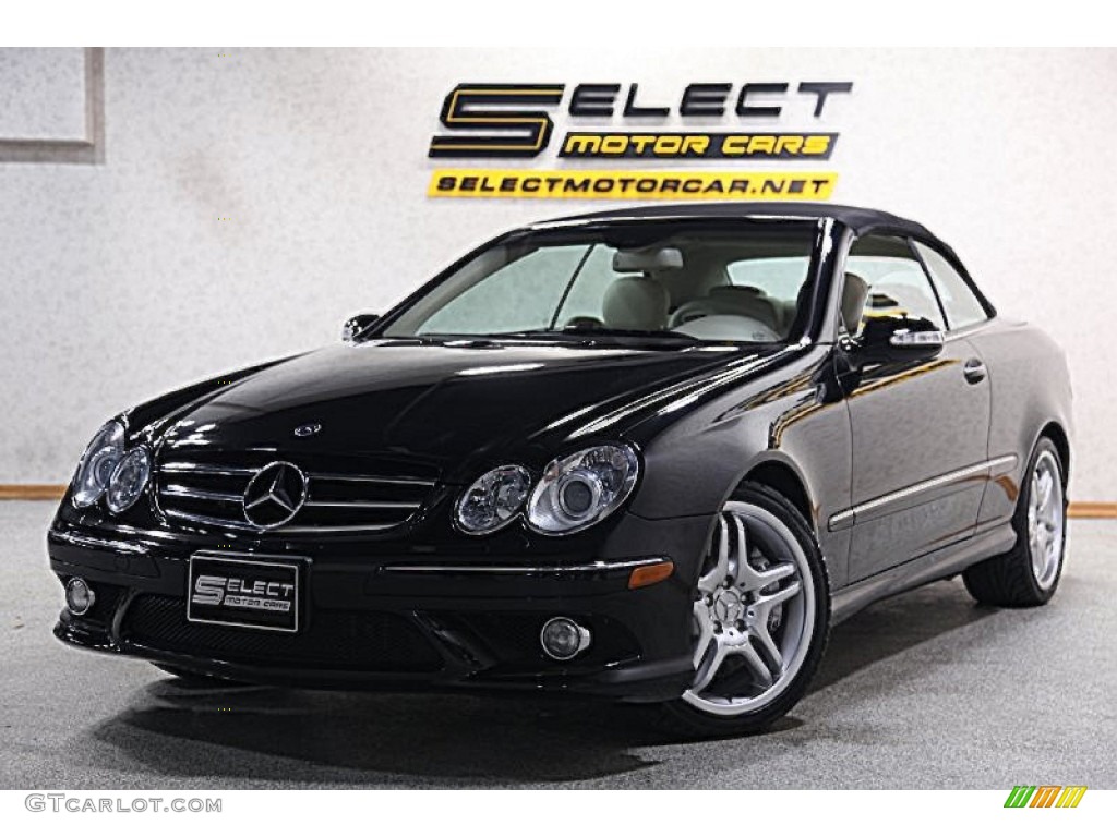 Black Mercedes-Benz CLK