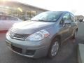 Magnetic Gray - Versa 1.8 S Hatchback Photo No. 3