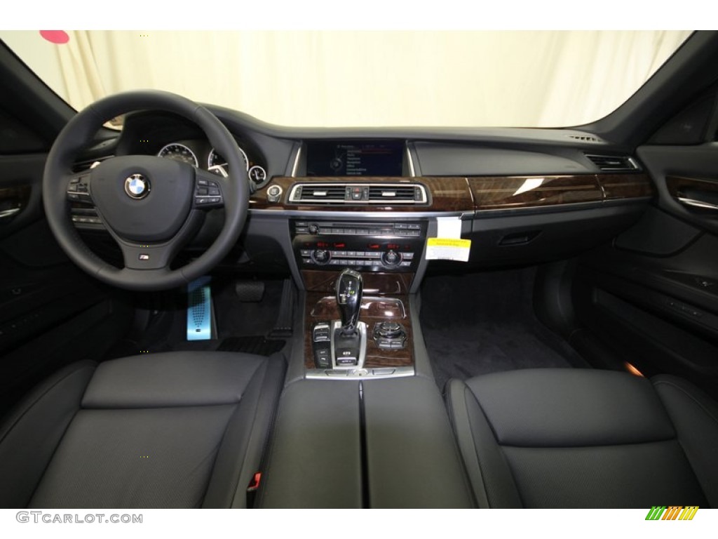 2013 BMW 7 Series 750i Sedan Black Dashboard Photo #76805346