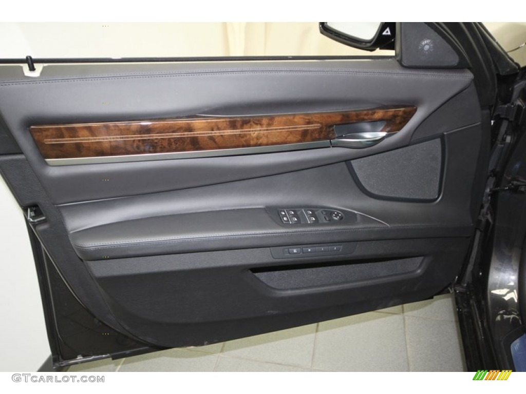 2013 BMW 7 Series 750i Sedan Door Panel Photos