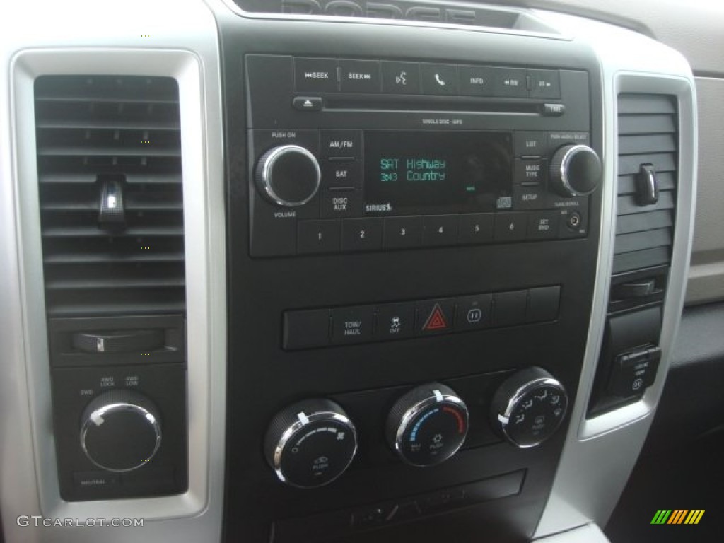 2010 Ram 1500 Big Horn Crew Cab 4x4 - Mineral Gray Metallic / Dark Slate/Medium Graystone photo #22