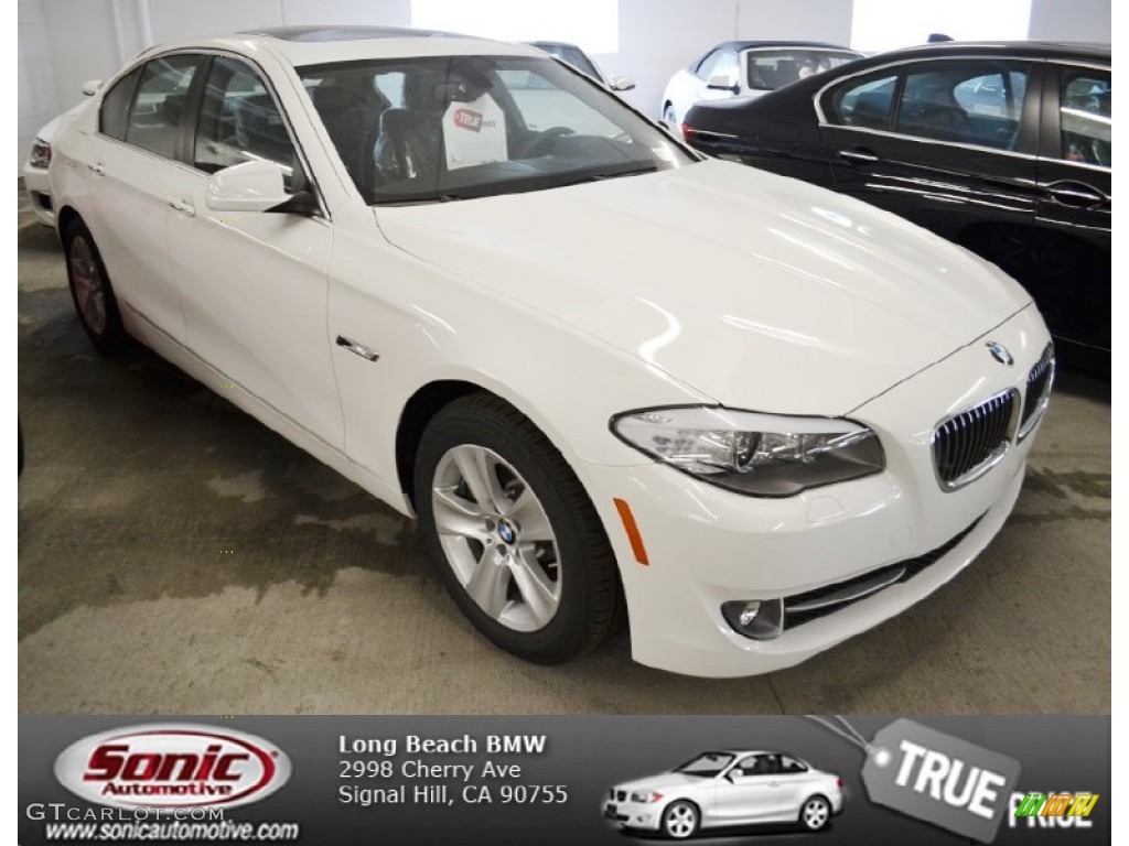 2013 5 Series 528i Sedan - Alpine White / Black photo #1