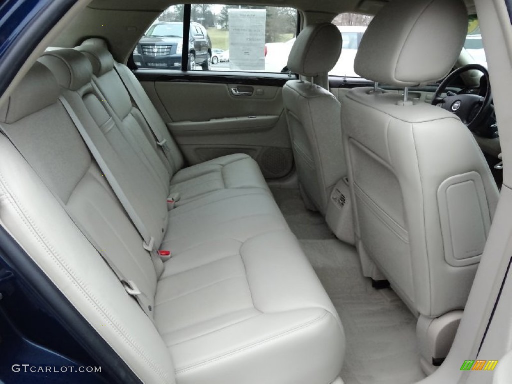2008 Cadillac DTS Standard DTS Model Rear Seat Photo #76806565