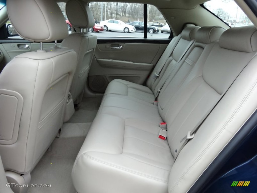 2008 Cadillac DTS Standard DTS Model Rear Seat Photo #76806615