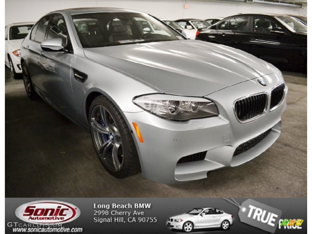 2013 M5 Sedan - Silverstone Metallic / Black photo #1