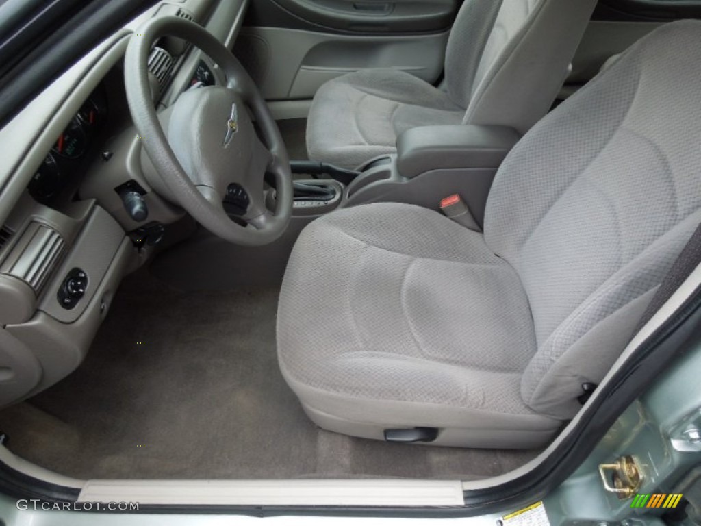 Light Taupe Interior 2005 Chrysler Sebring Sedan Photo #76809269