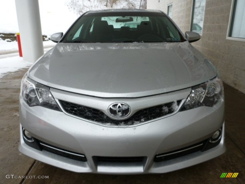 2013 Camry SE - Classic Silver Metallic / Black photo #6