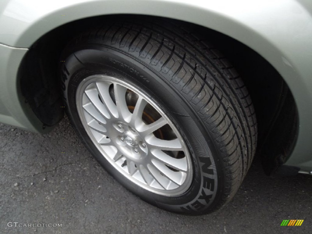 2005 Chrysler Sebring Sedan Wheel Photos