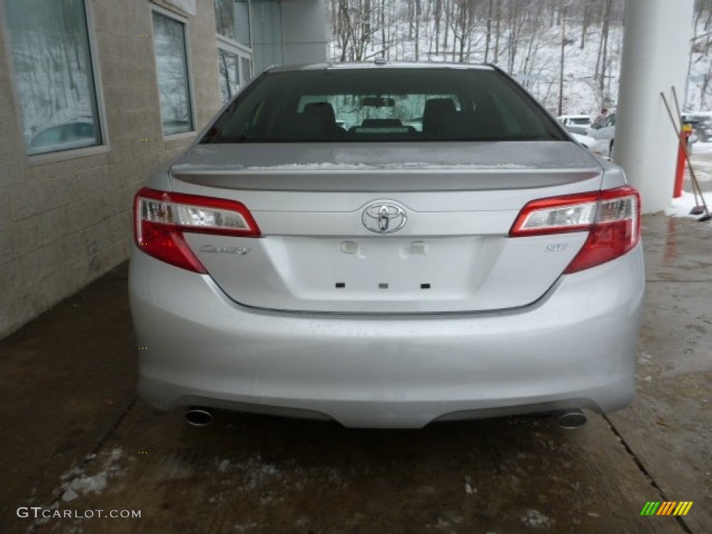 2013 Camry SE V6 - Classic Silver Metallic / Black/Ash photo #3