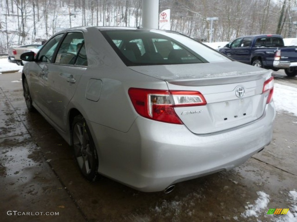 2013 Camry SE V6 - Classic Silver Metallic / Black/Ash photo #4