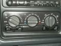 2002 Chevrolet Avalanche The North Face Edition 4x4 Controls