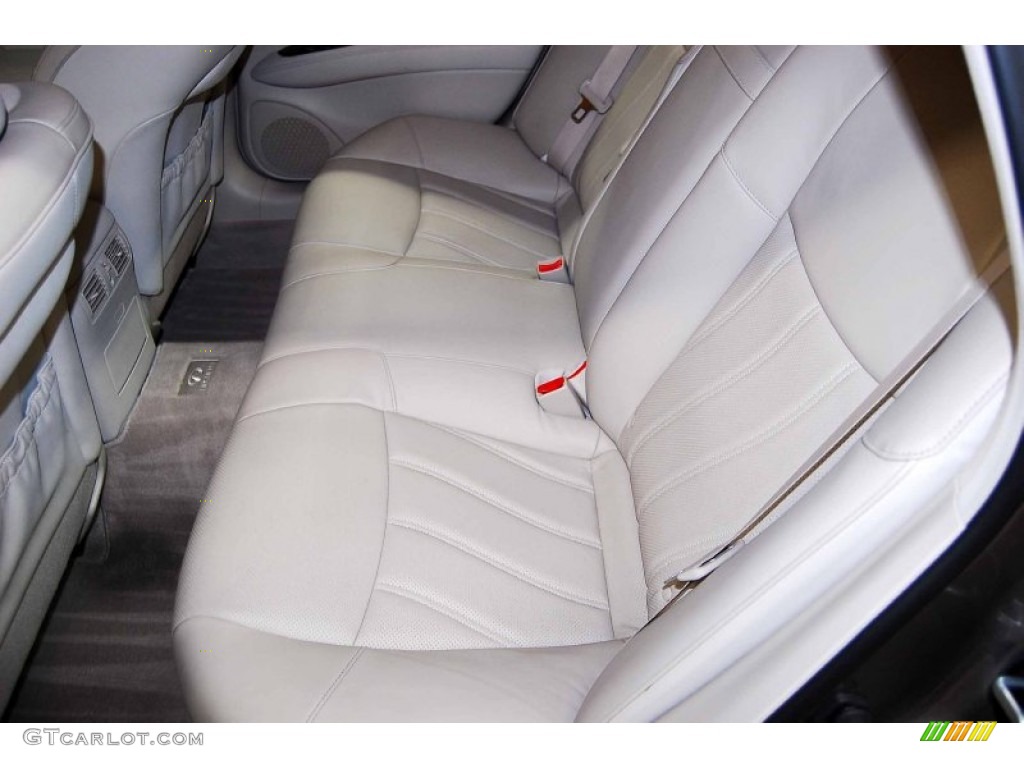 2011 Infiniti M 37 Sedan Rear Seat Photo #76811357