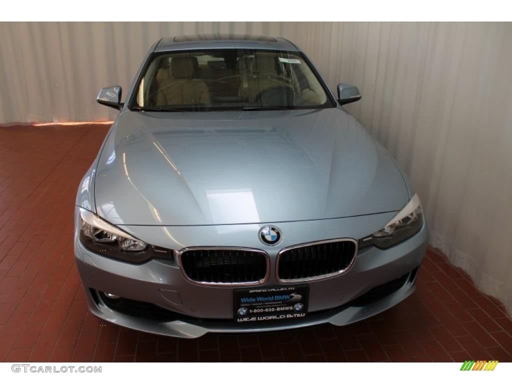 2013 3 Series 328i xDrive Sedan - Liquid Blue Metallic / Venetian Beige photo #2