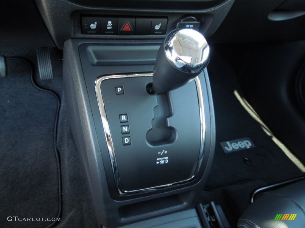 2013 Jeep Patriot Limited Transmission Photos