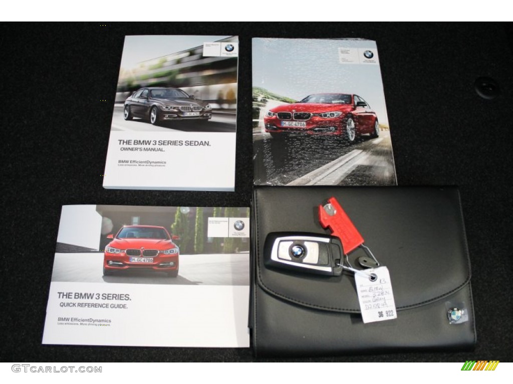 2013 BMW 3 Series 328i xDrive Sedan Books/Manuals Photo #76814153