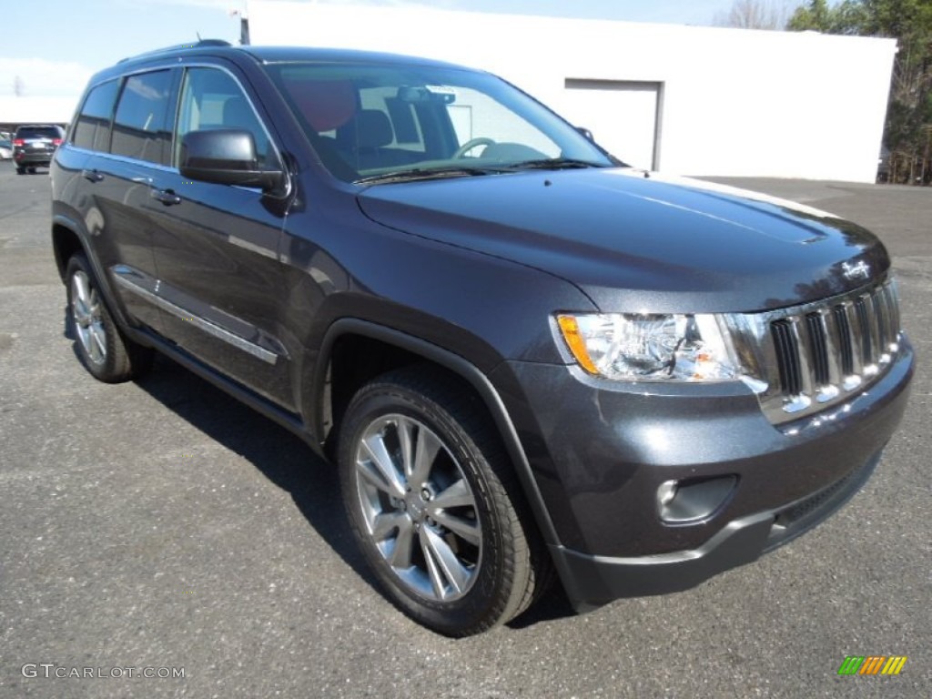 2013 Grand Cherokee Laredo 4x4 - Maximum Steel Metallic / Dark Graystone/Medium Graystone photo #1