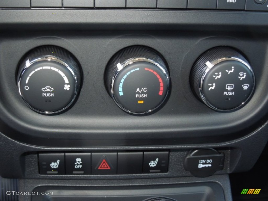 2013 Jeep Patriot Oscar Mike Freedom Edition 4x4 Controls Photos